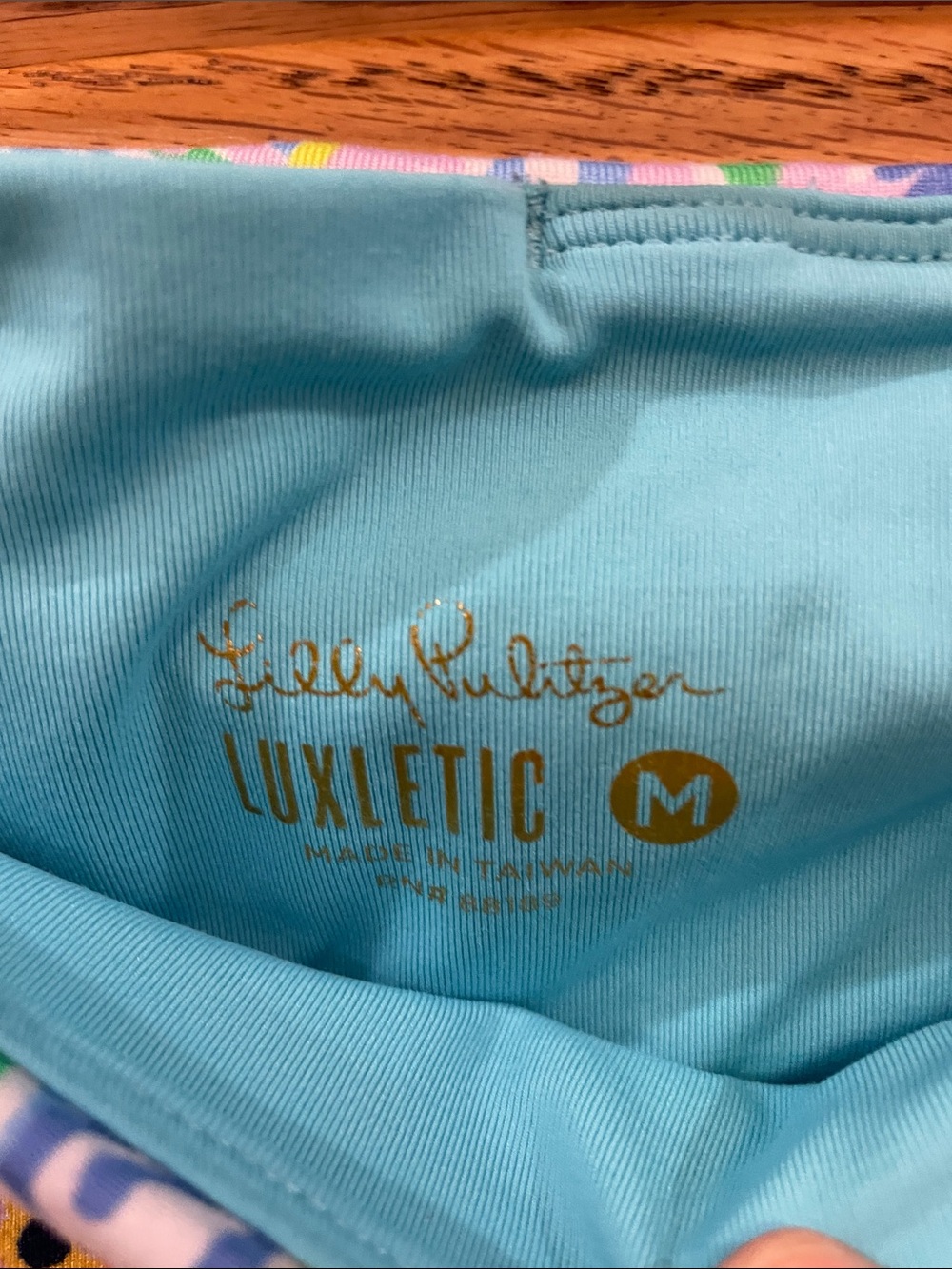 Lilly Pulitzer Luxletic M Blues-Pink Multi Floral Leggings. - Picture 2 of 5